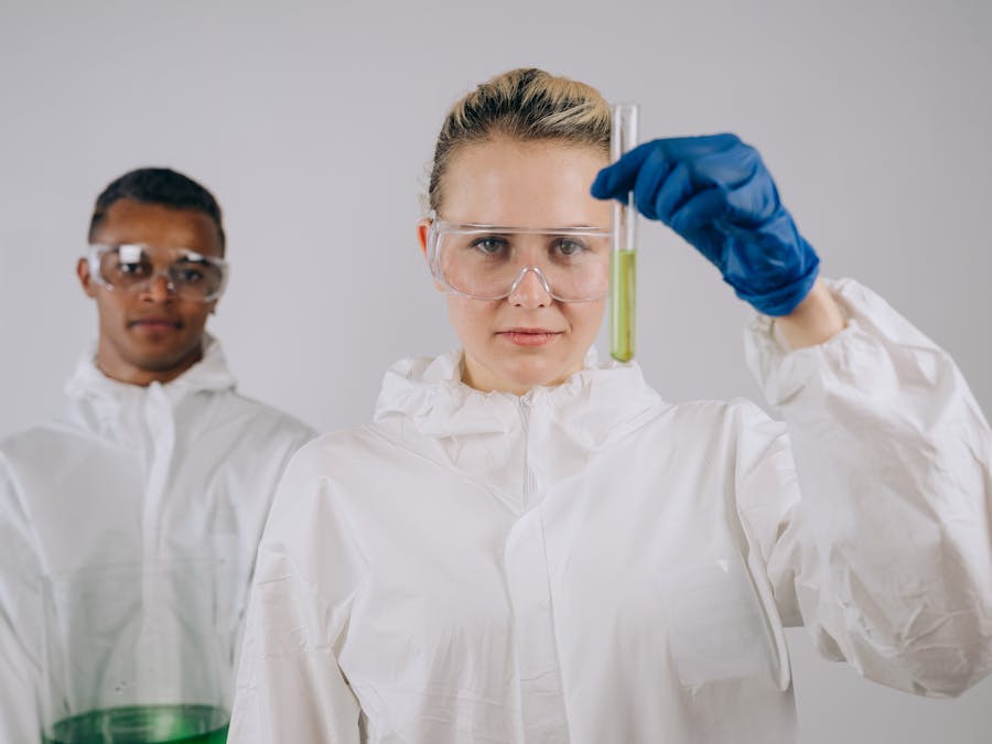 Does uric acid decrease naturally?