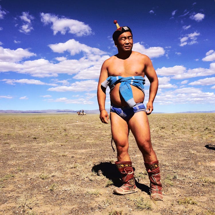 Sumo Man On Wasteland