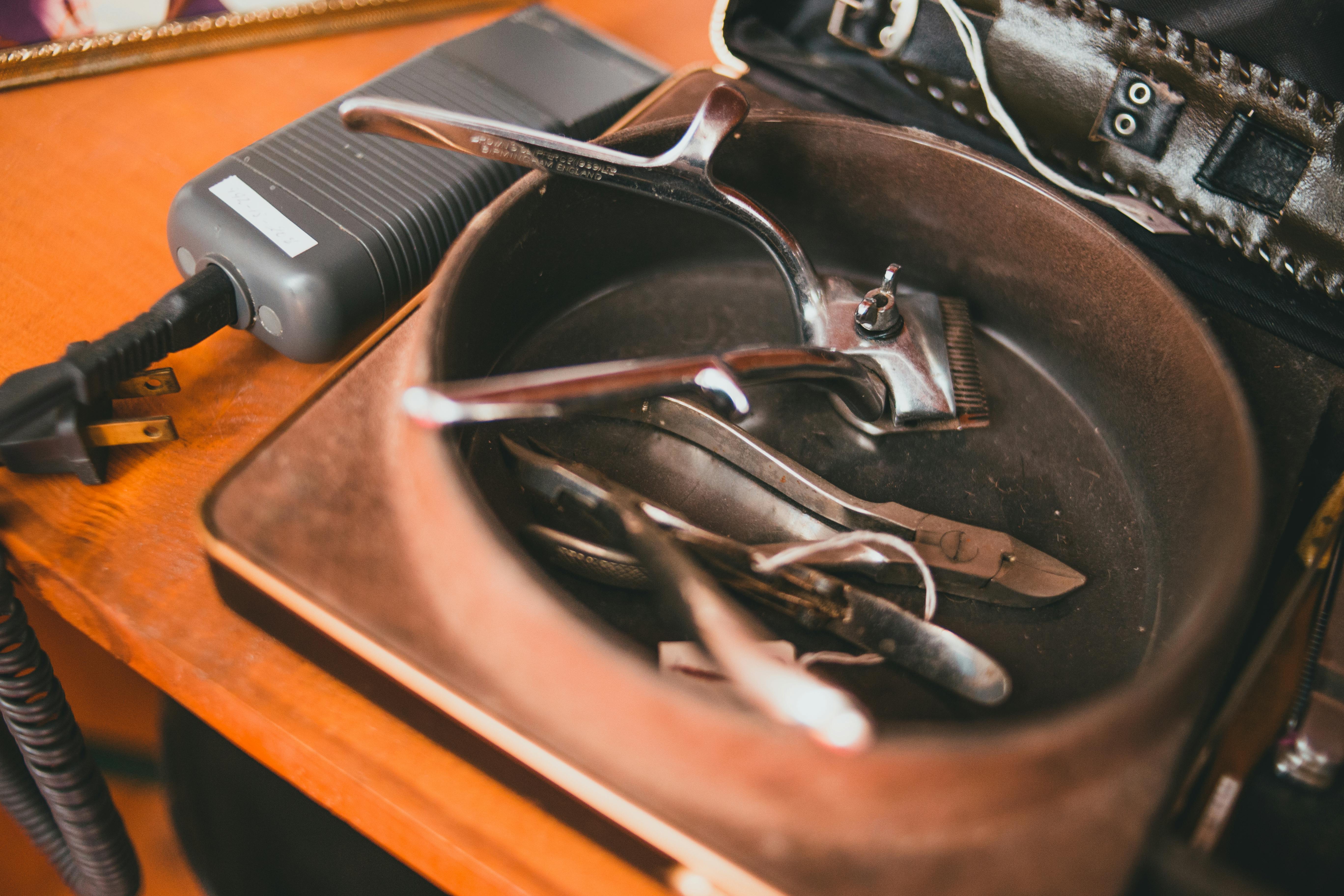 AI tools AI use cases — Photo by Erik Mclean on Pexels