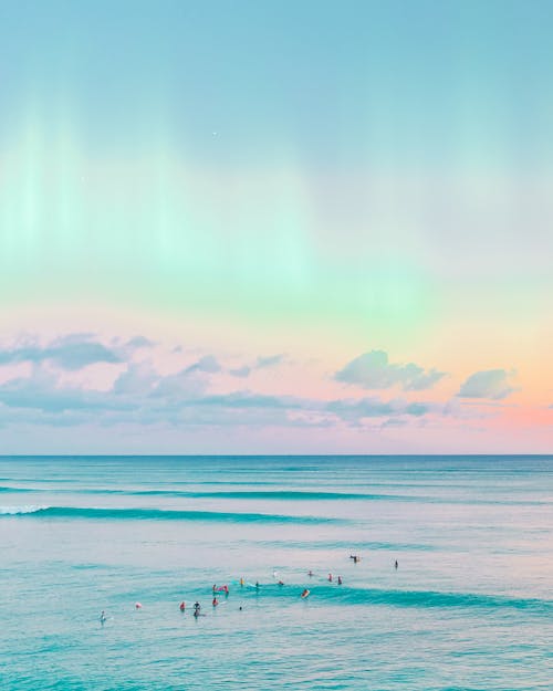 Beautiful Pink Sky Over Turquoise Water 