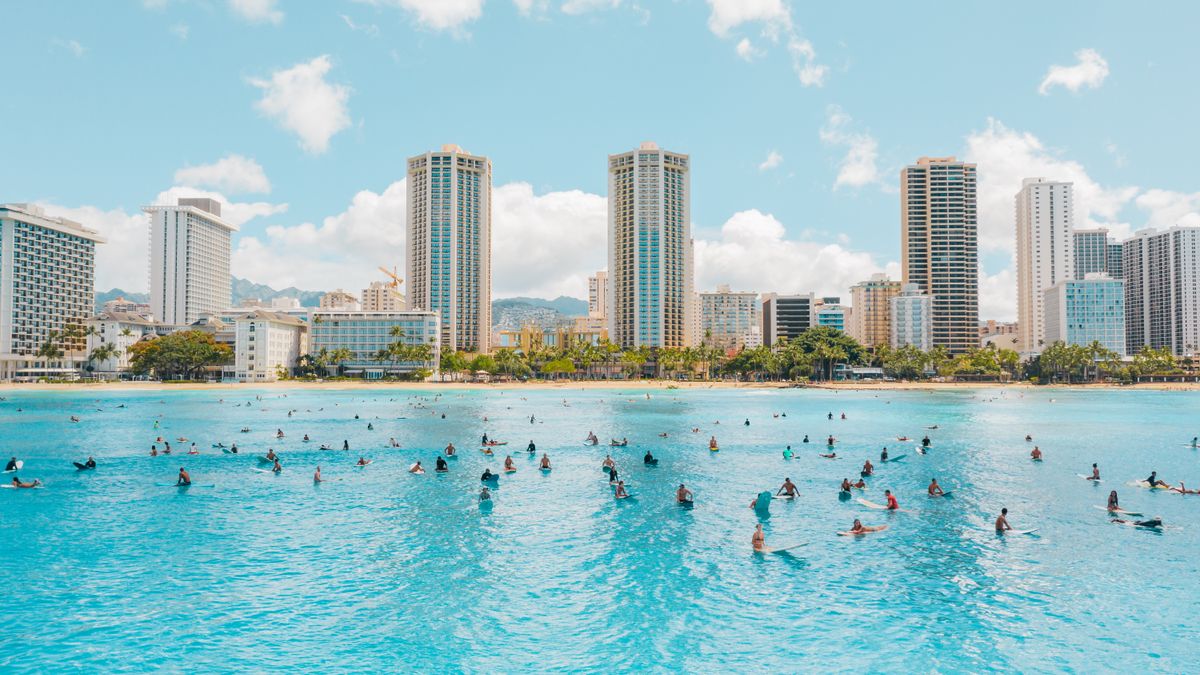 How to Enter Back-To-School Giveaways in Honolulu, Hawaii Without Scams