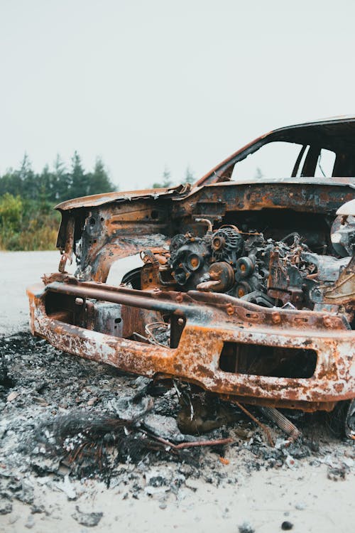 Gratis lagerfoto af bil, brændt, forladt