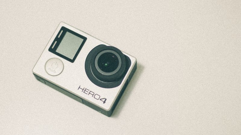 GoPro Satış Düşüncesi ile Karşı Karşıya: Çinli Rakipler Pazar Payını Ele Geçiriyor