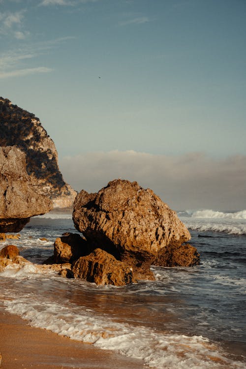 Gratis lagerfoto af bølger, hav, klippe klipper Lagerfoto