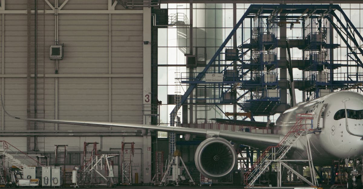 How to make an airplane launcher