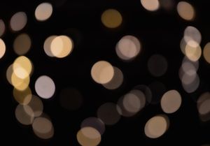 Bokeh glimmer lights, photo by Chris F on Pexels
