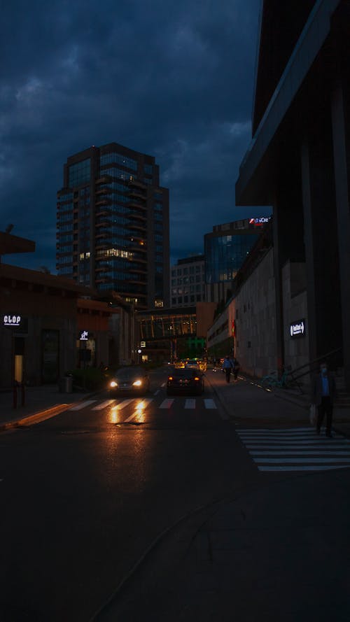 คลังภาพถ่ายฟรี ของ กลางคืน, ตึก, ถนน