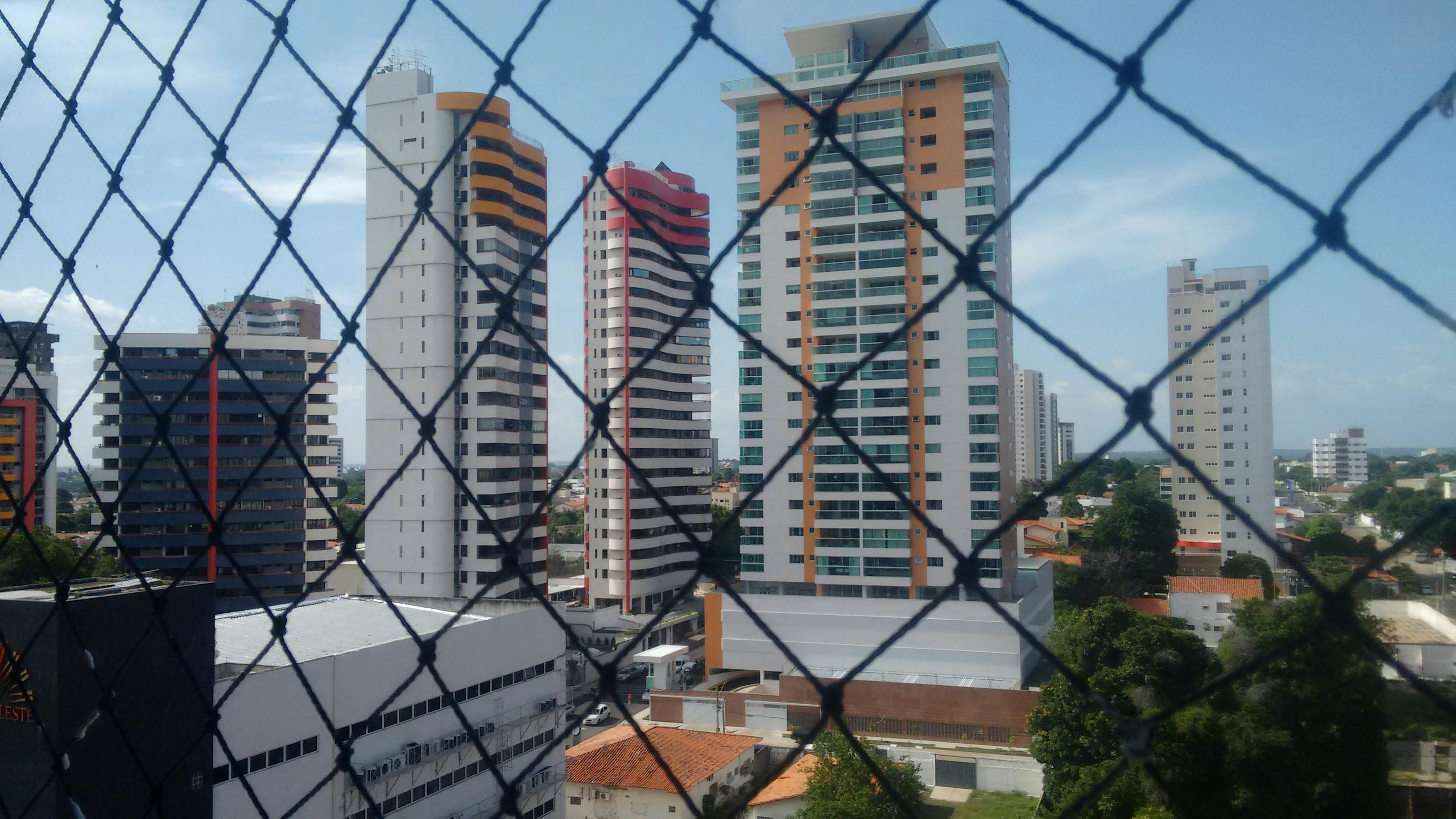 Free stock photo of apartment buildings, green city, skyscraper