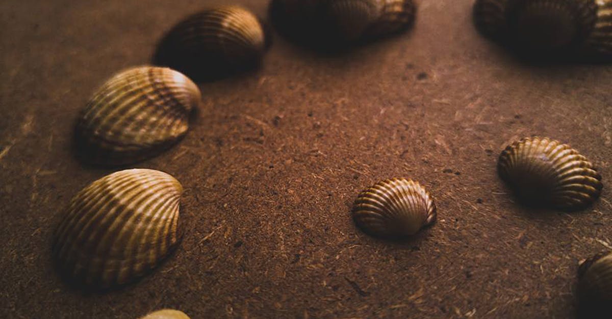 How much does 1 peck of clams