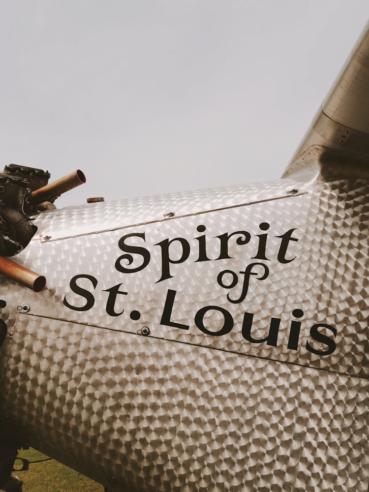 Spirit Of St.Louis Text On Metal