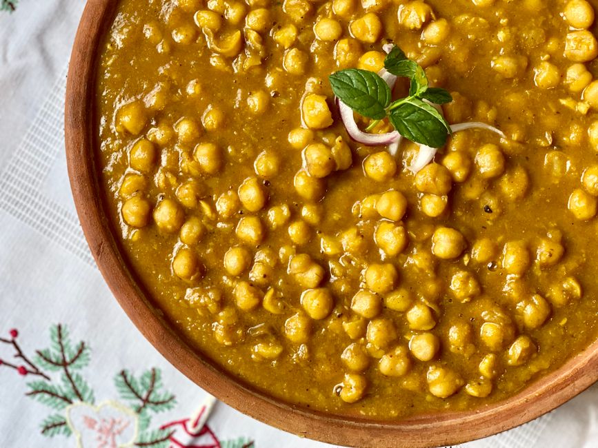 Sweet potato and chickpea curry