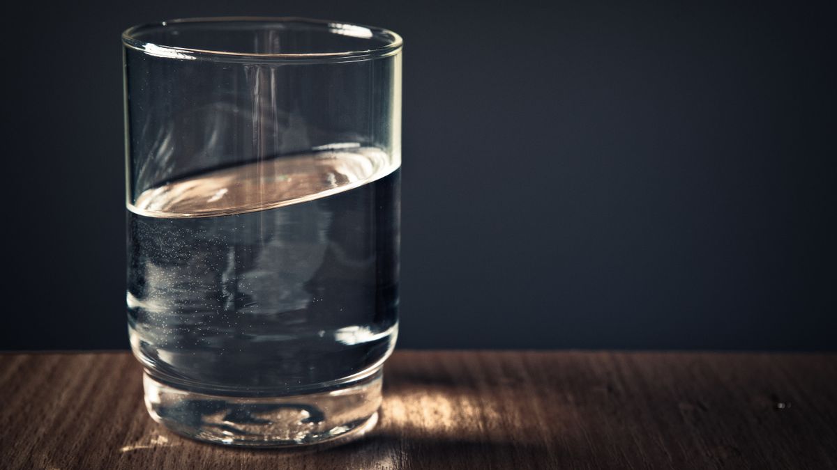 Clear glass of home drinking water representing the importance of filtering AI data centers and your water supply concerns