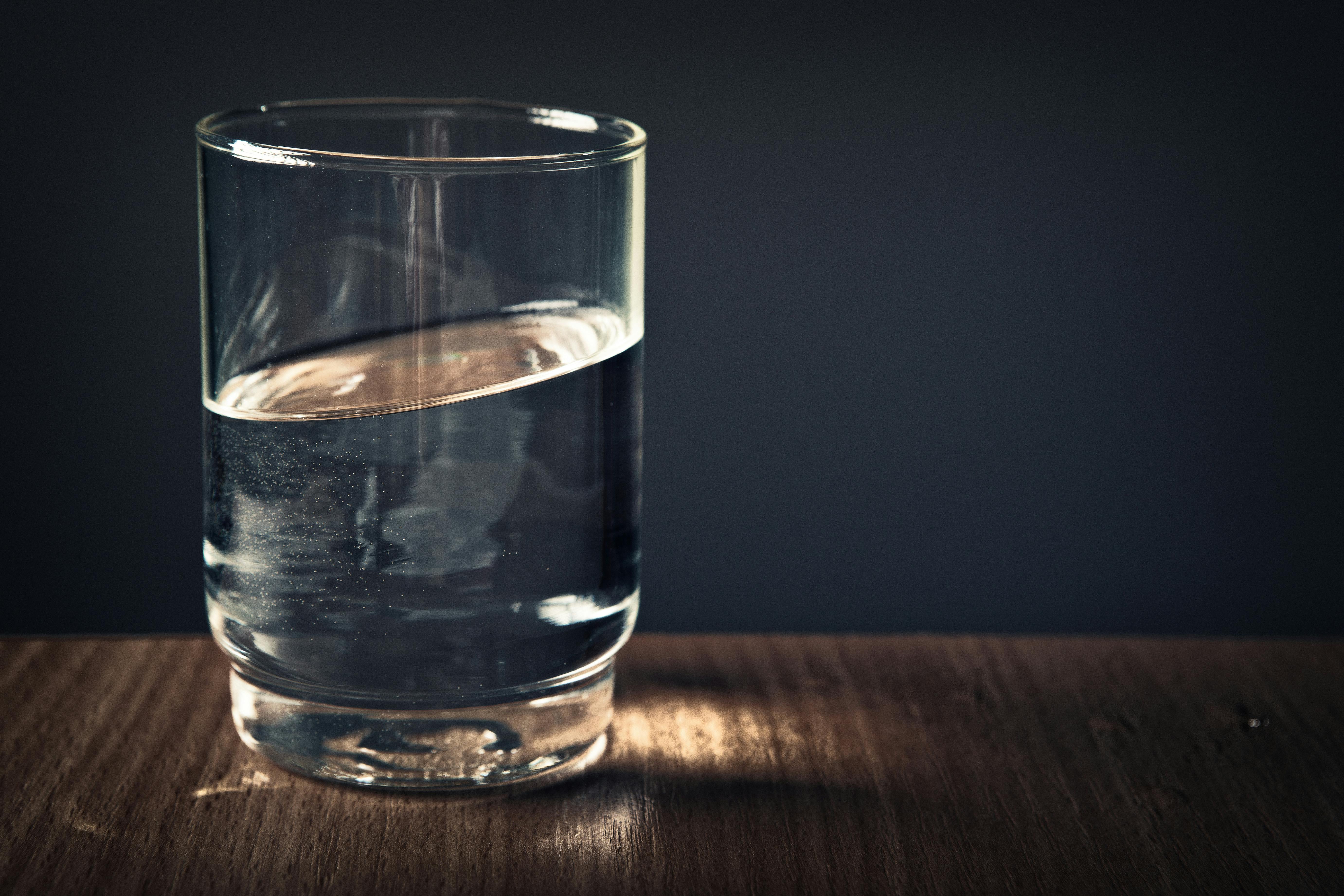 images of a glass of water