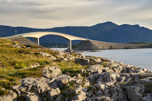 atlantik okyanusu yolu, fiyort, göl içeren Ücretsiz stok fotoğraf