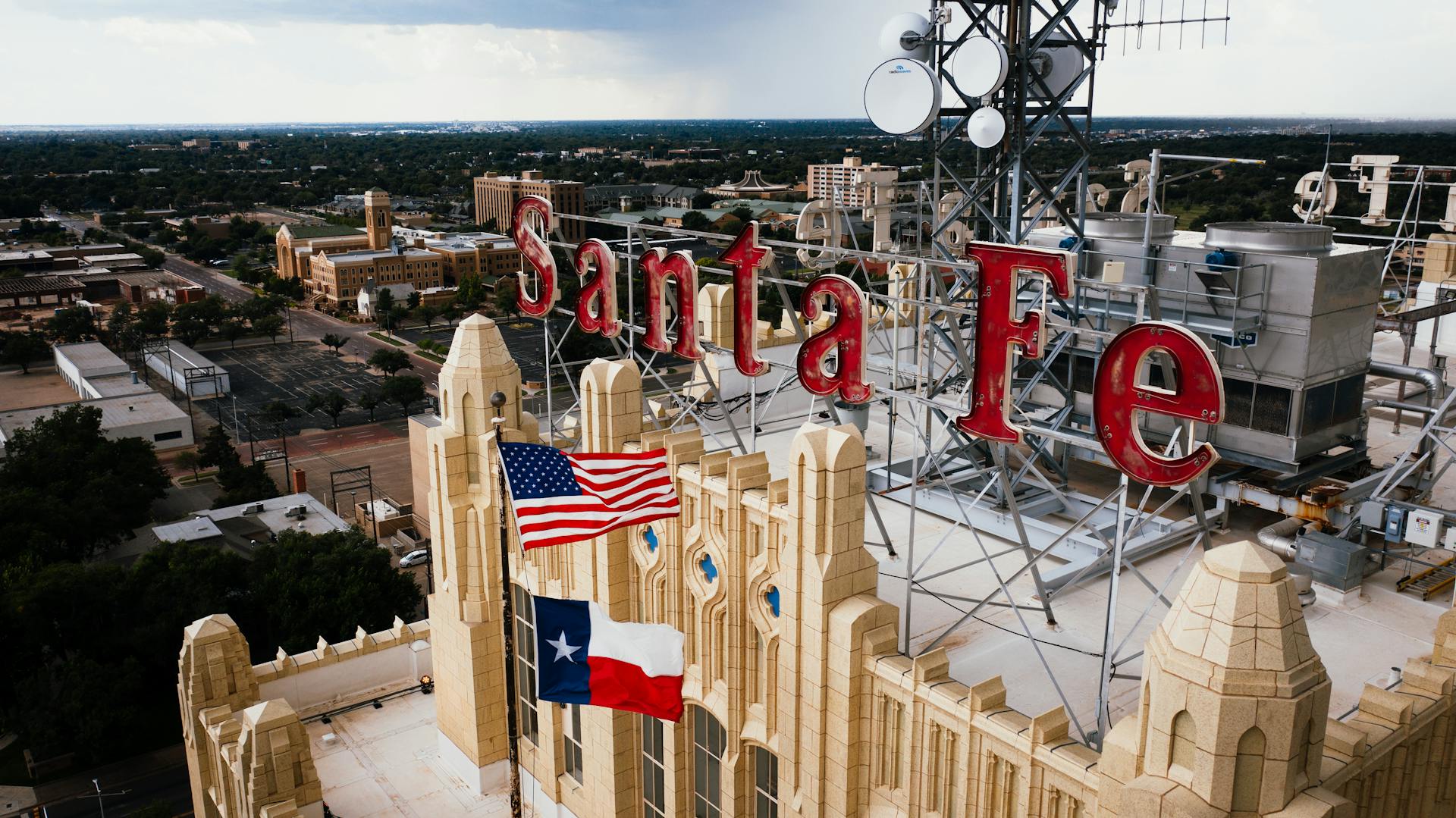 A Red Santa Fe Signage on Santa Fe Building in Amarillo, Texas, United States