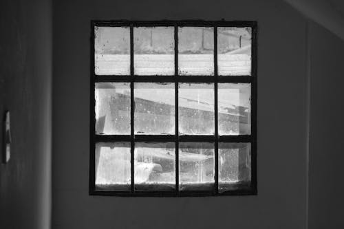 Free Grayscale Photo of a Window  Stock Photo