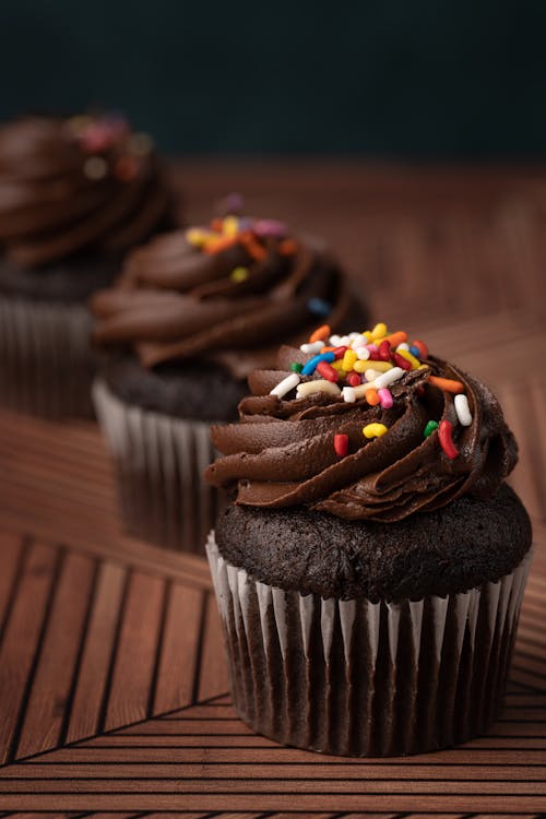 Free Ingyenes stockfotó bevonat, csokireszelék, csokoládés muffinok témában Stock Photo