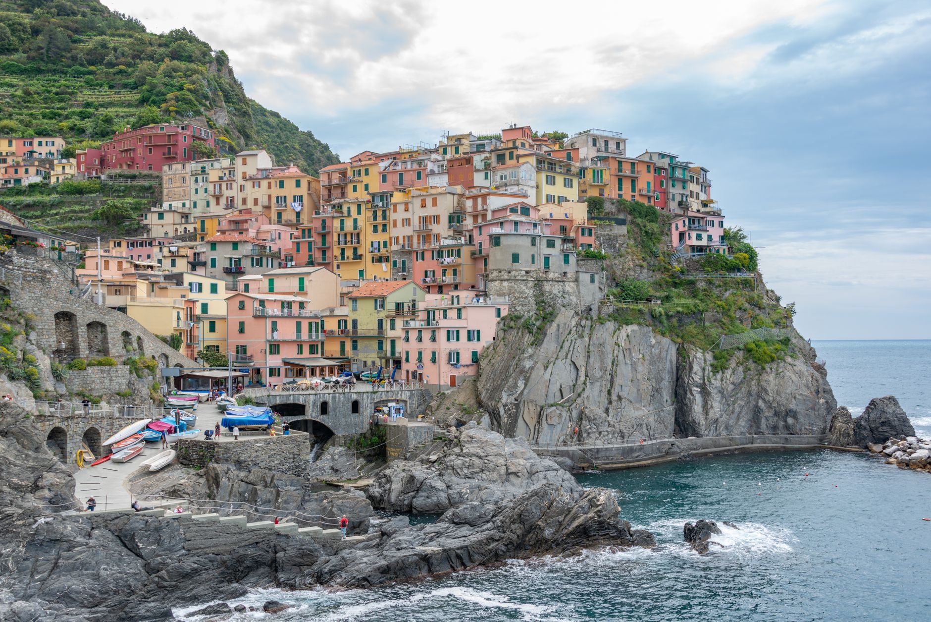 Menjelajahi Desa Manarola Cinque Terre Italia: Permata Tersembunyi Tepi Laut yang Wajib Dikunjungi
