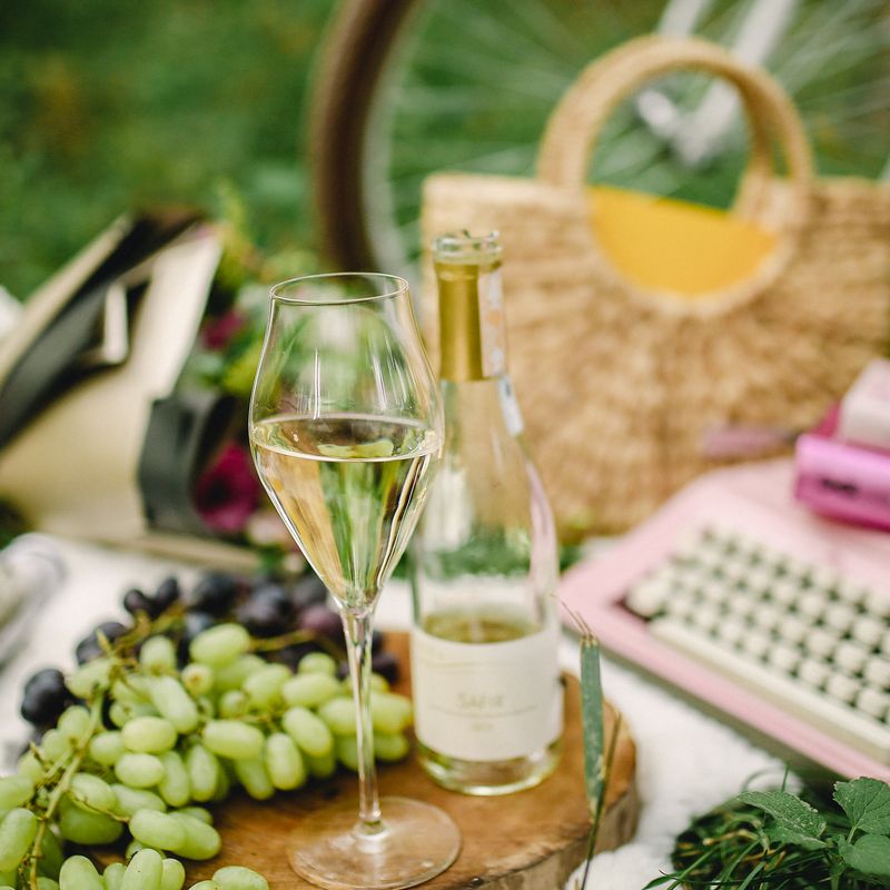 Lyon White Wine Grape Spritzer