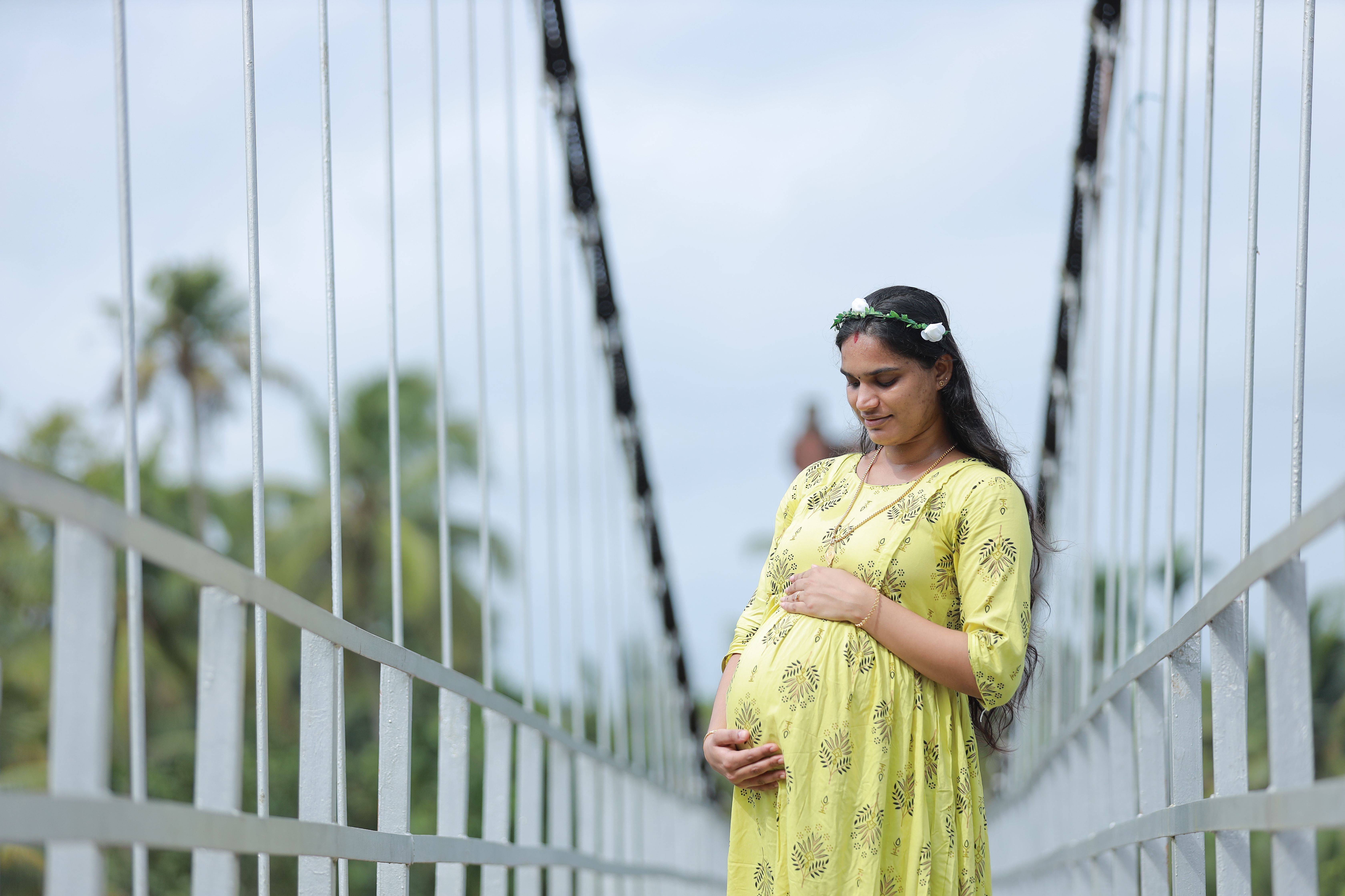 Future-Proof Your Pregnancy: The Ultimate 2026 Guide to AI-Powered Prenatal Tech & Smart Wearables