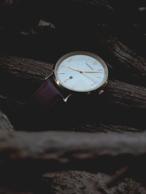 Free An Analog Watch with Leather strap Stock Photo