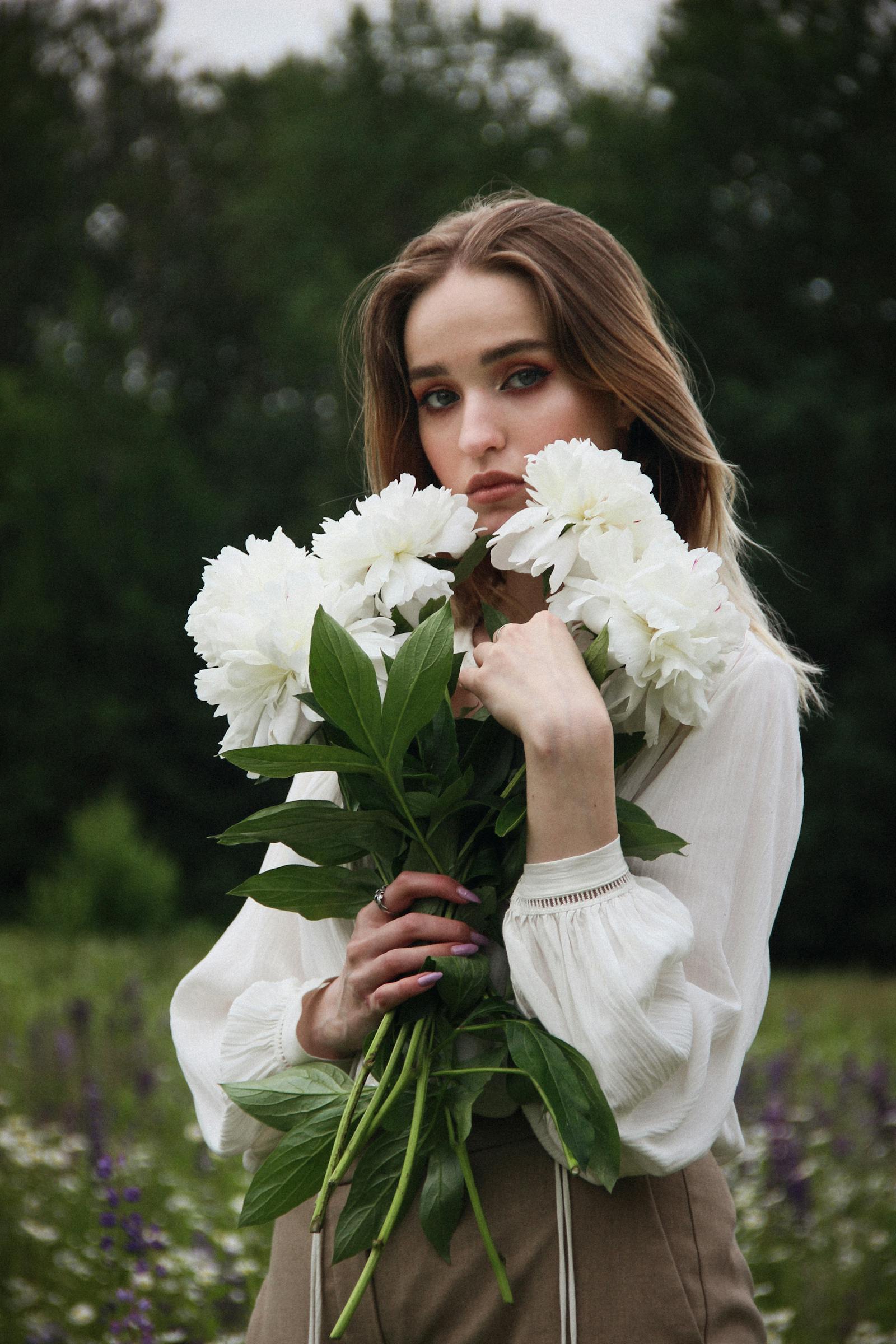 flores de peonías blancas a granel