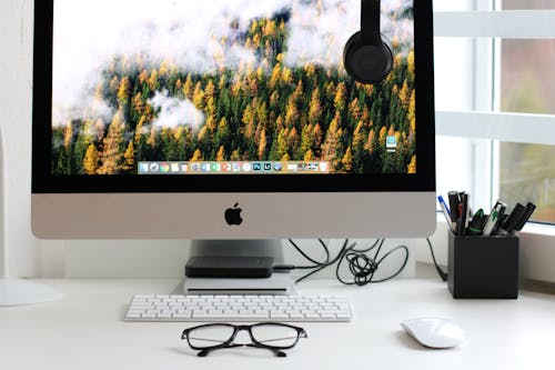 Mengaktifkan Silver Imac With Might Mouse Dan Keyboard