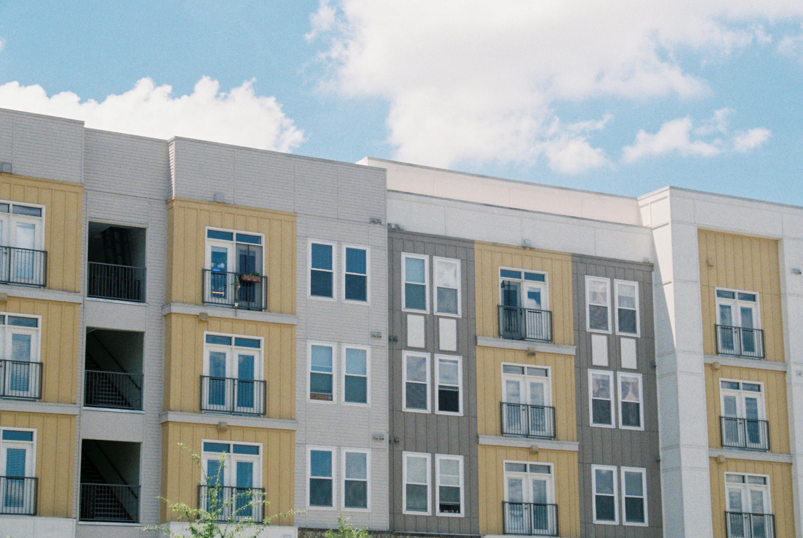 The Unsung Heroes of 'No-Credit' Apartment Locating