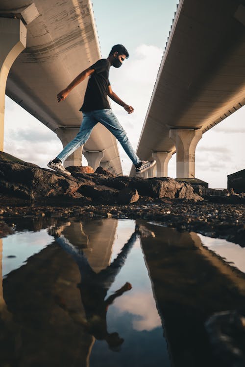 Kostnadsfri bild av bro, gående, lågvinkelfoto