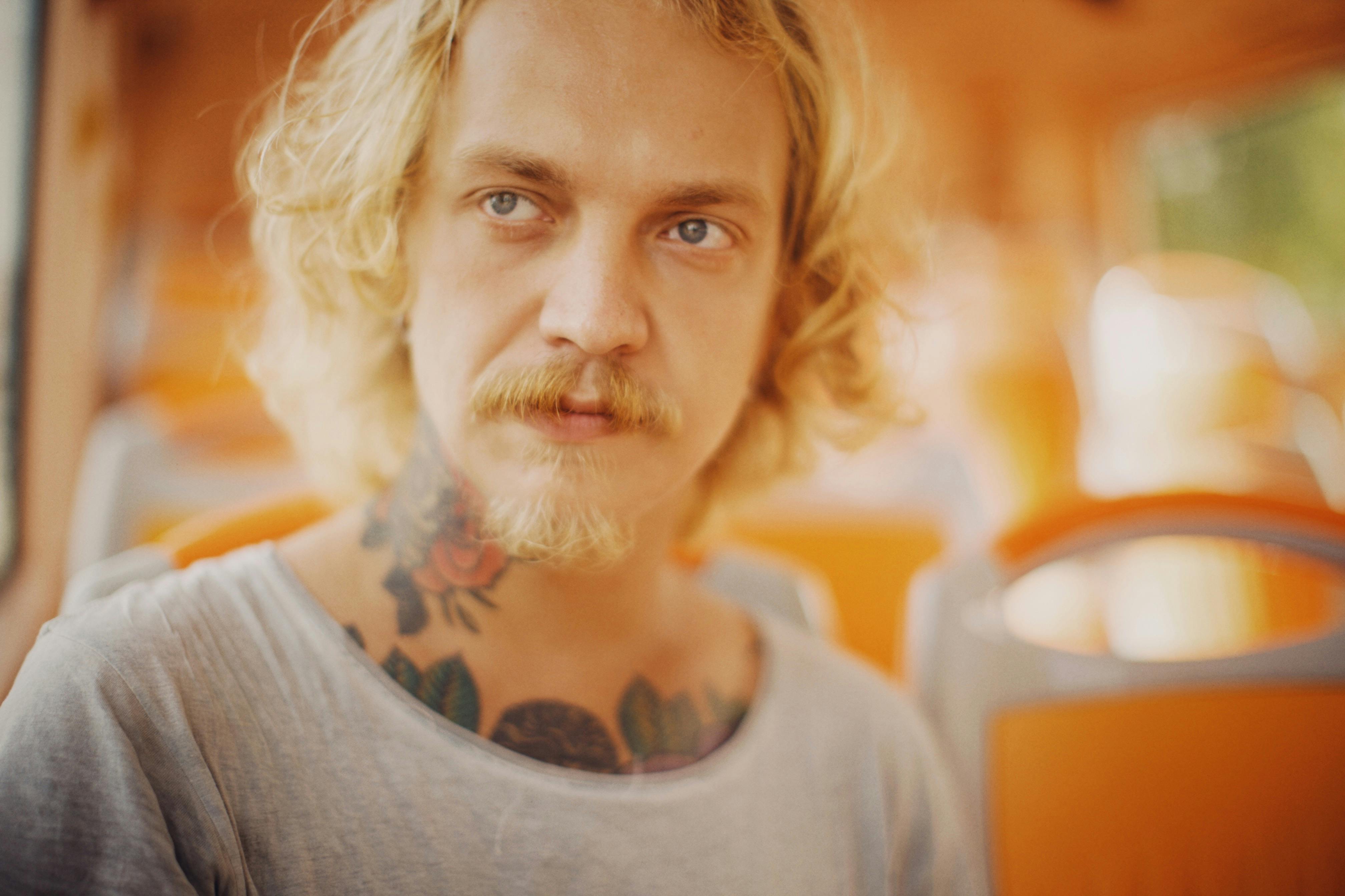 Tatuajele mele spun mai mult decât o biografie