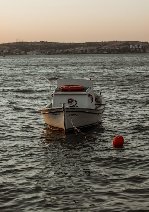 Δωρεάν στοκ φωτογραφιών με αλιευτικό σκάφος, βάρκα, θάλασσα Φωτογραφία από στοκ φωτογραφιών