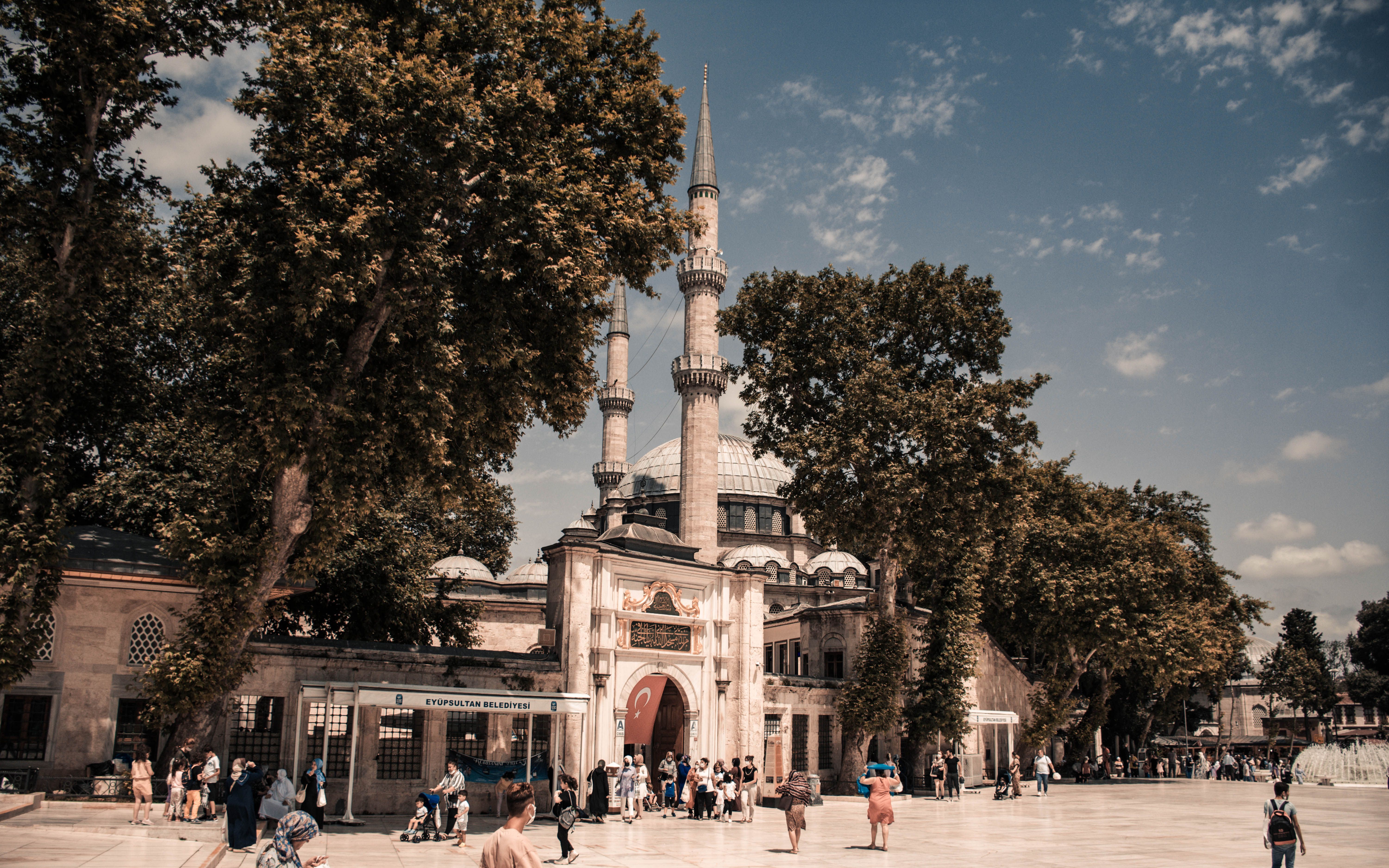 Beautiful mosque in Istanbul, featuring classic Ottoman architecture and vibrant street life.