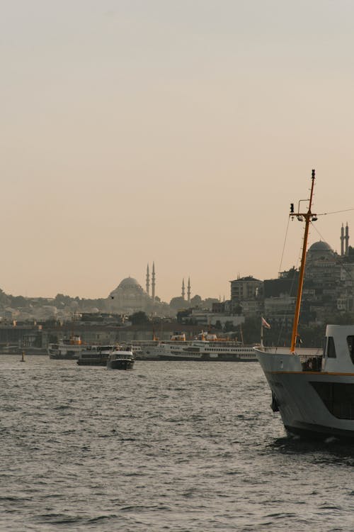 Kostenloses Stock Foto zu bosphorus, gebäude, istanbul