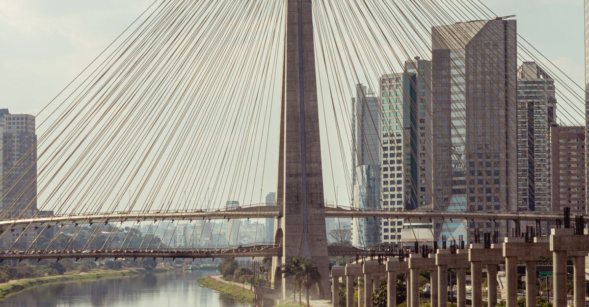 Desafíos de construcción y superación en los 10 puentes más largos del mundo Desafíos de construcción y superación en los 10 puentes más largos del mundo