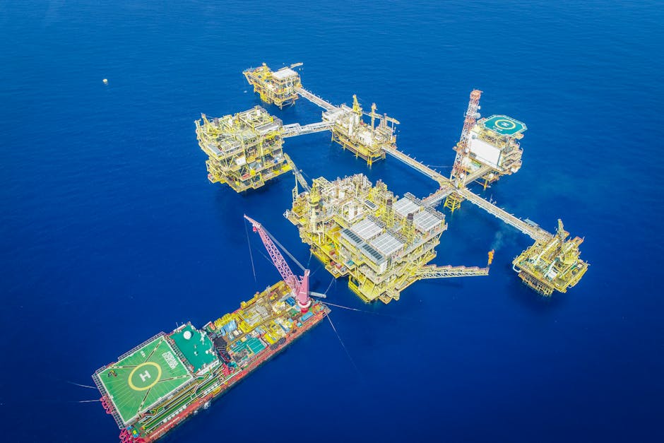 comparison of global offshore oil basins and corresponding salary ranges - offshore oil rig underwater welder salary