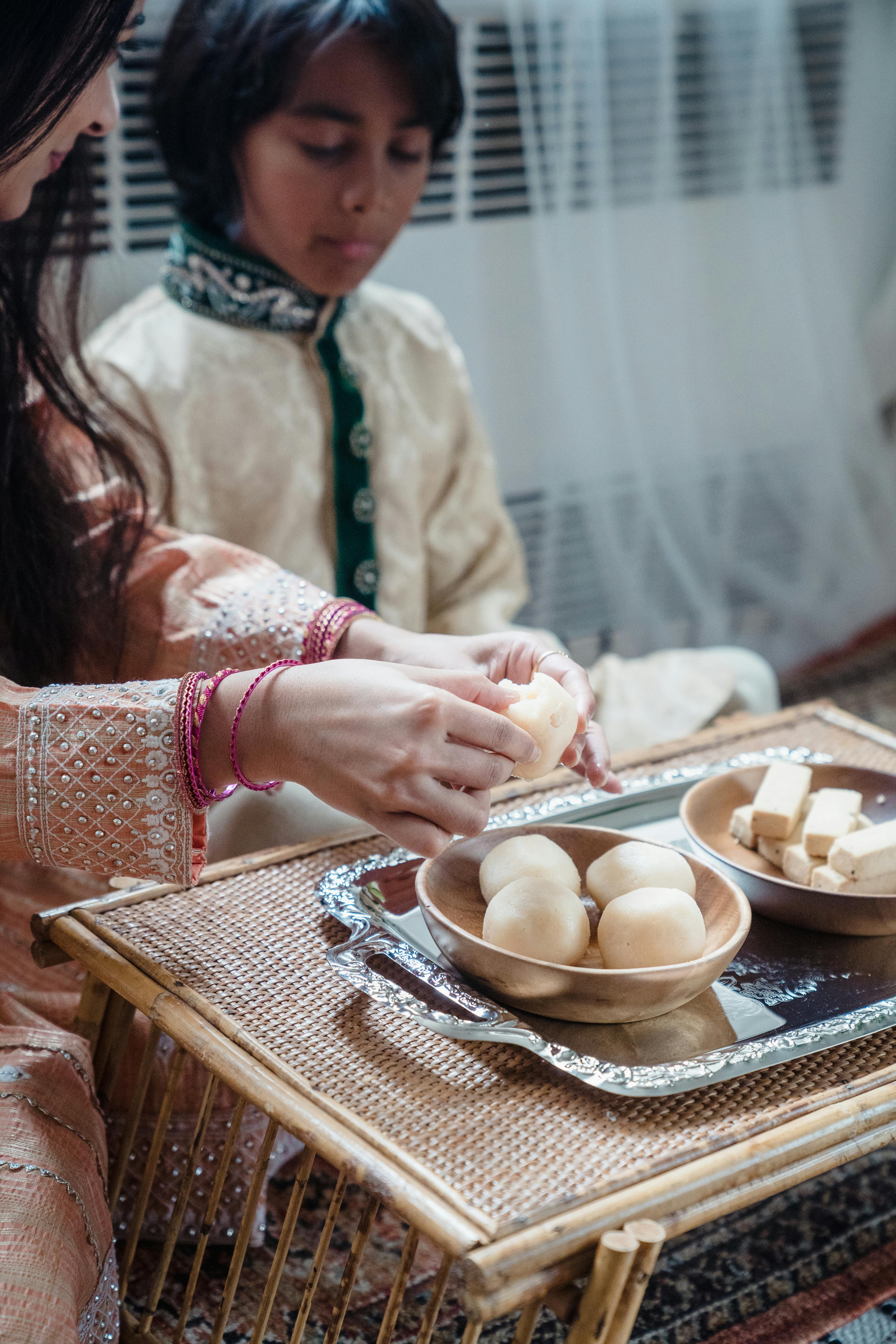 What does eating 12 eggs a day do?