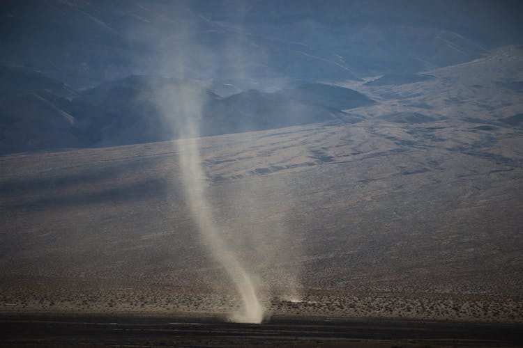 Tornado On The Desert