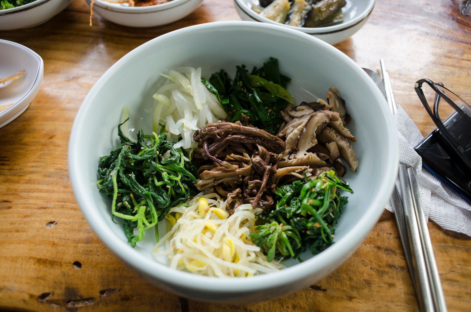 Herb-Crusted Tteokbokki with Soy Garlic