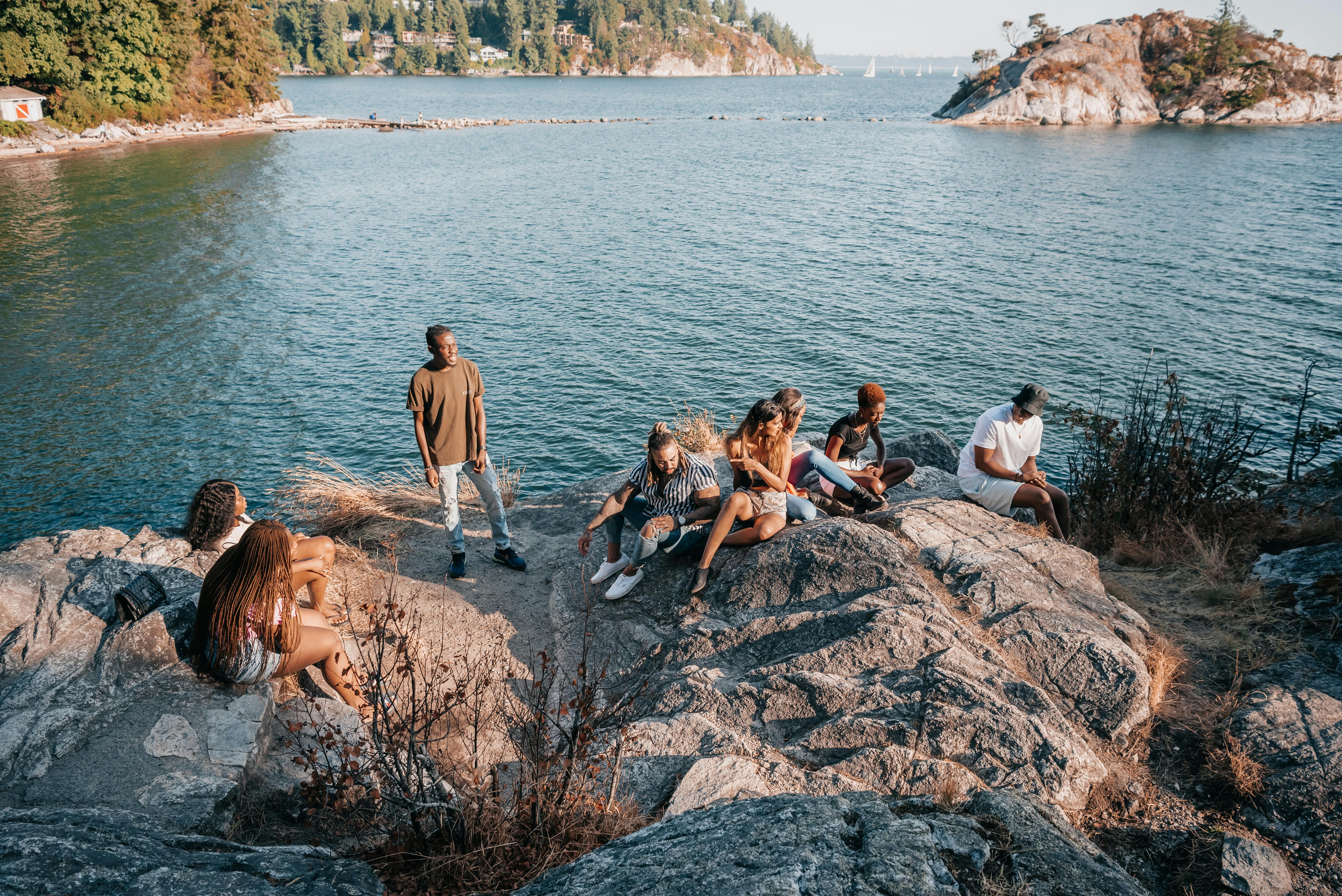 Lifestyle Lookout: Bellingham Improv Festival, exotic pets at the fairgrounds, holiday events and more in Whatcom County — Ph