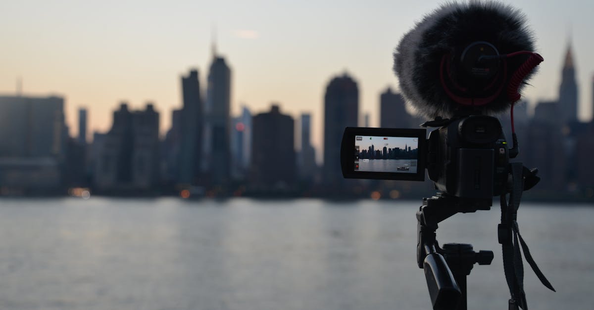 以色列國防部遭轟炸?華人視頻揭穿央視報導真相