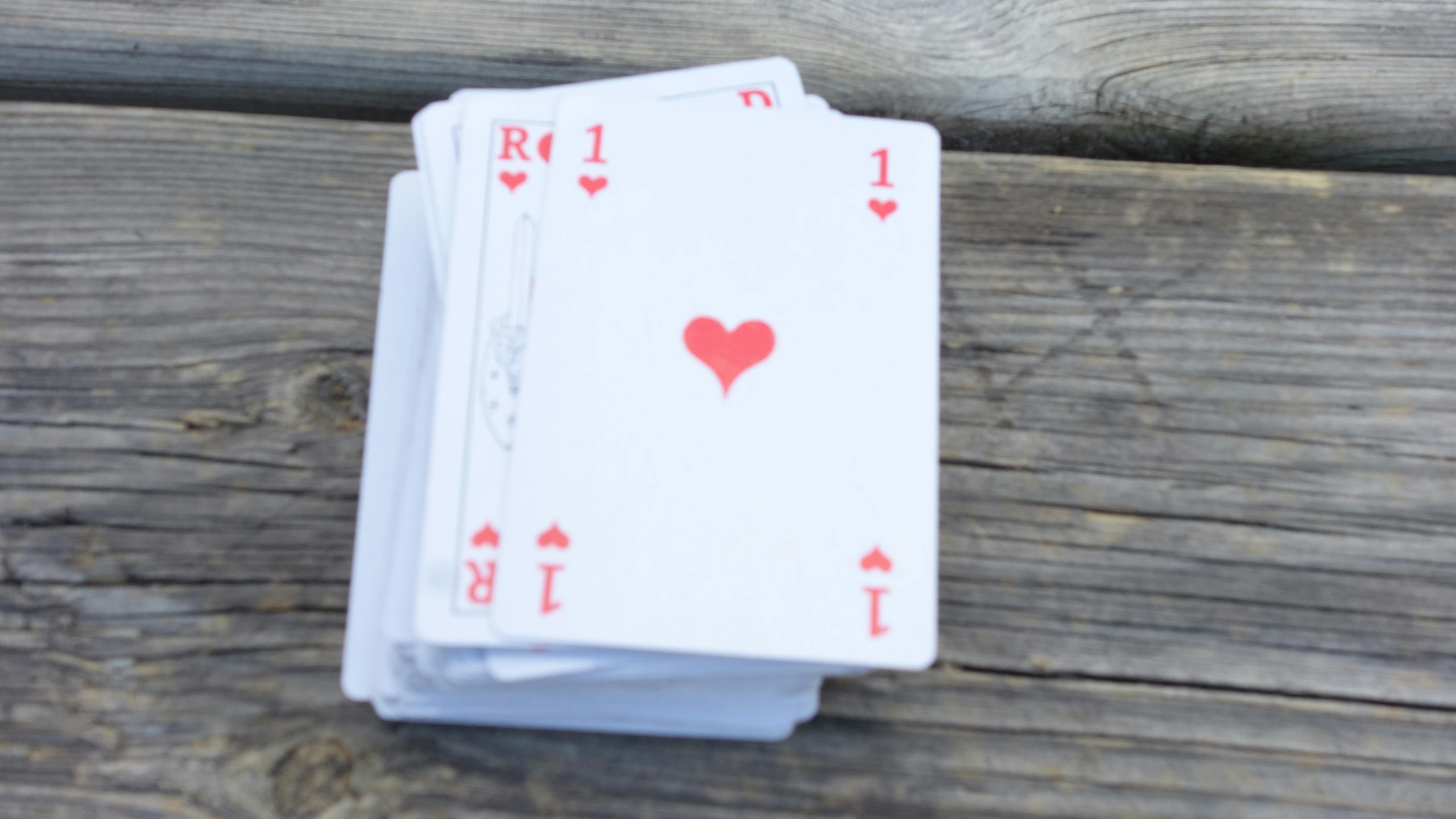 다양한 제로슈거 음료와 간식들