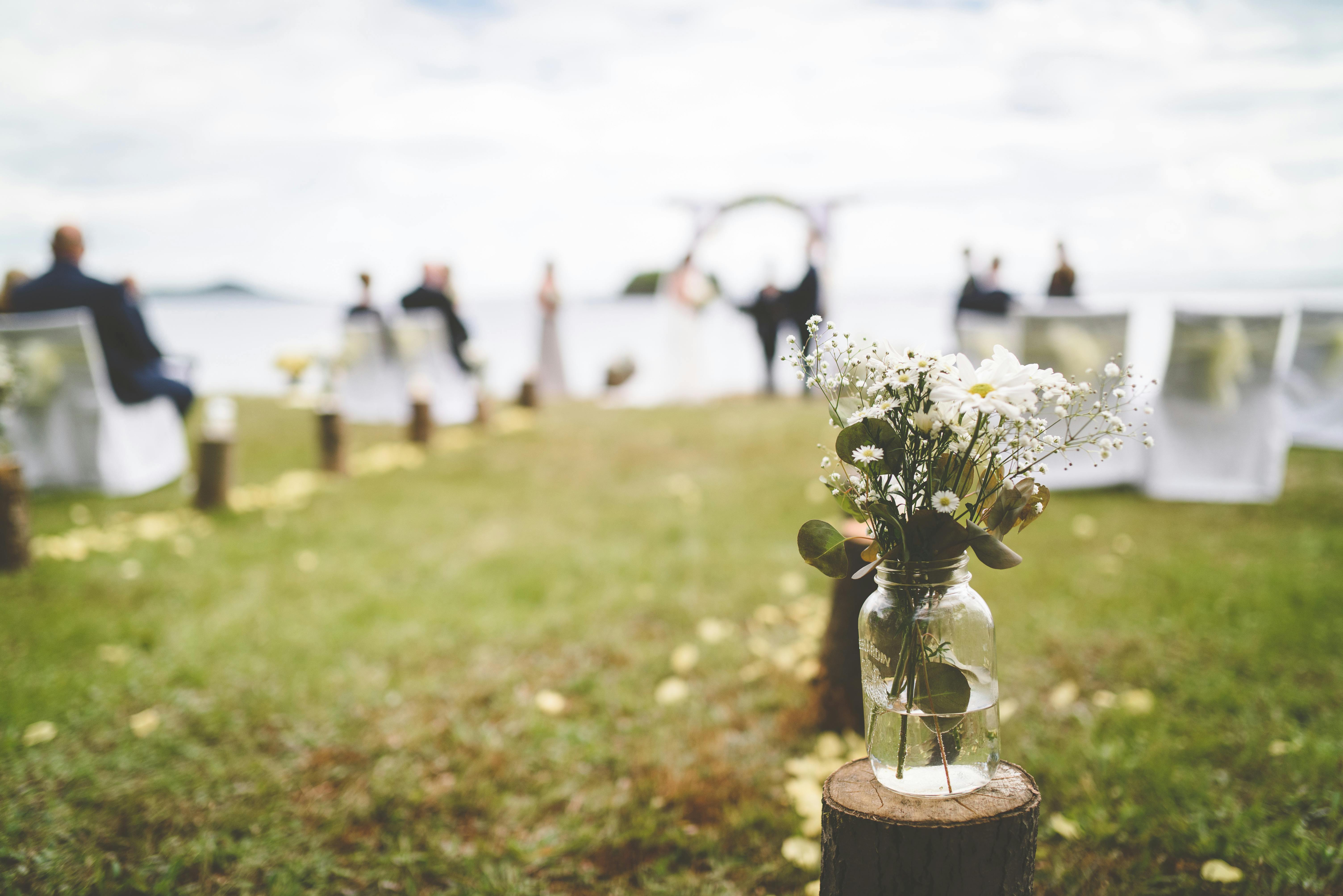 wedding & events miness wedding events — Photo by Stephen Andrews on Pexels