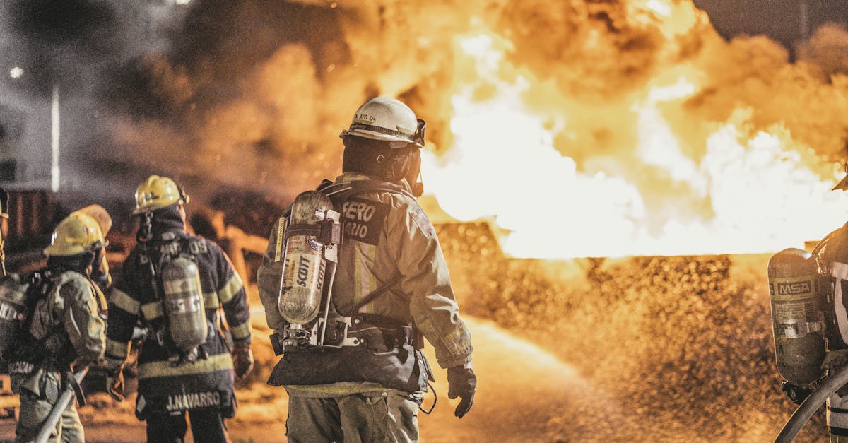 國際:美國軍用炸藥廠爆炸釀18人失蹤,救援形勢嚴峻