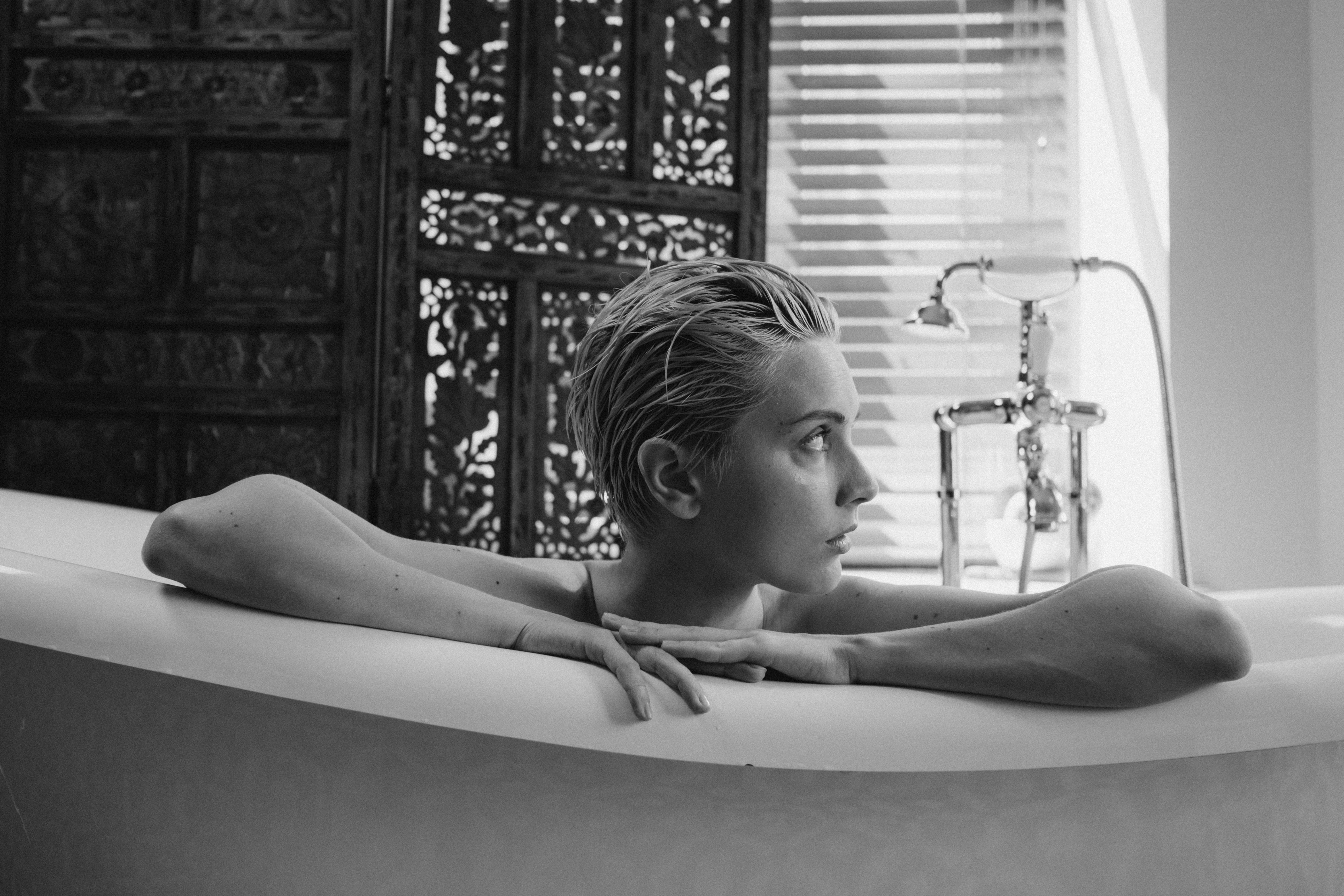 Kristen Stewart Rips Into the Entertainment Industry, Calls It a ‘Capitalist Hell’ That Hates ‘Marginalized Voices’ — Photo b