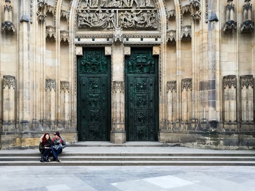 Δωρεάν στοκ φωτογραφιών με st. vitus πόρτα καθεδρικού ναού, st. τον καθεδρικό ναό του βίτου, αρχιτεκτονική