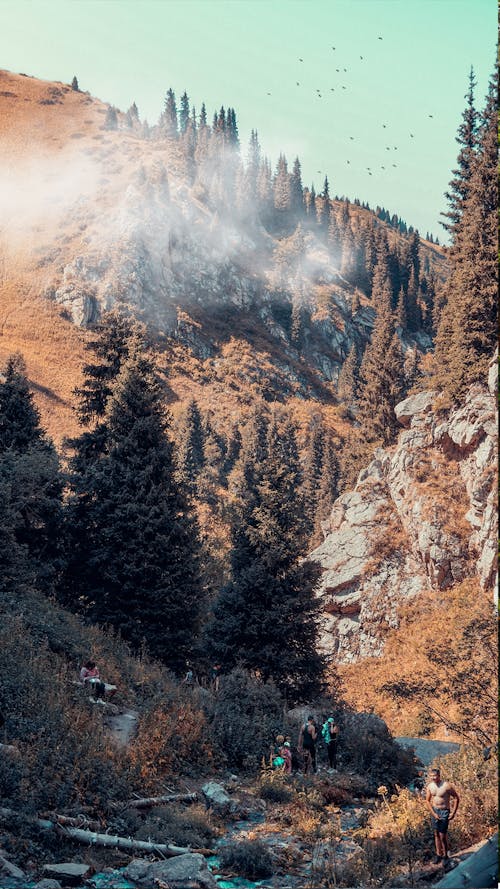 Fotobanka s bezplatnými fotkami na tému hora, turistické dobrodružstvo, turistika