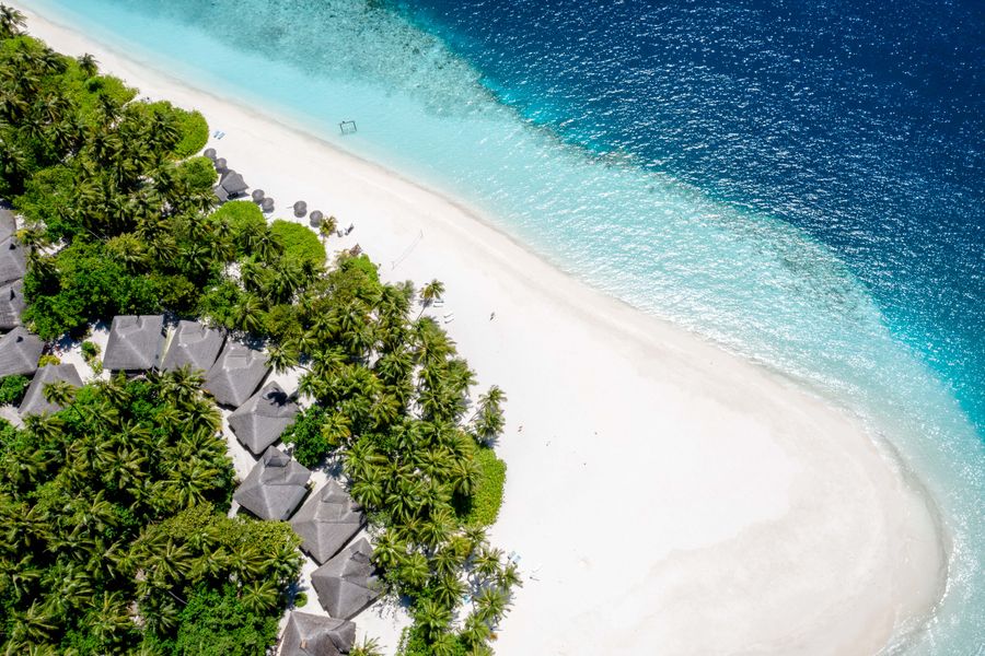 Turquoise Caribbean coastline similar to the coastal waters people describe when talking about a free Haiti dating app and life on the island