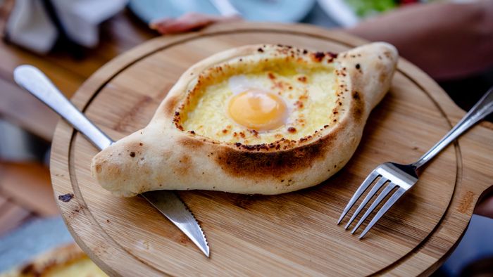 Nana's Khachapuri, Metekhi Street