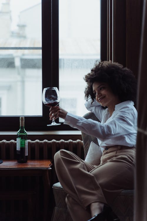 Fotos de stock gratuitas de botella de vino, cabello afro, chinchín