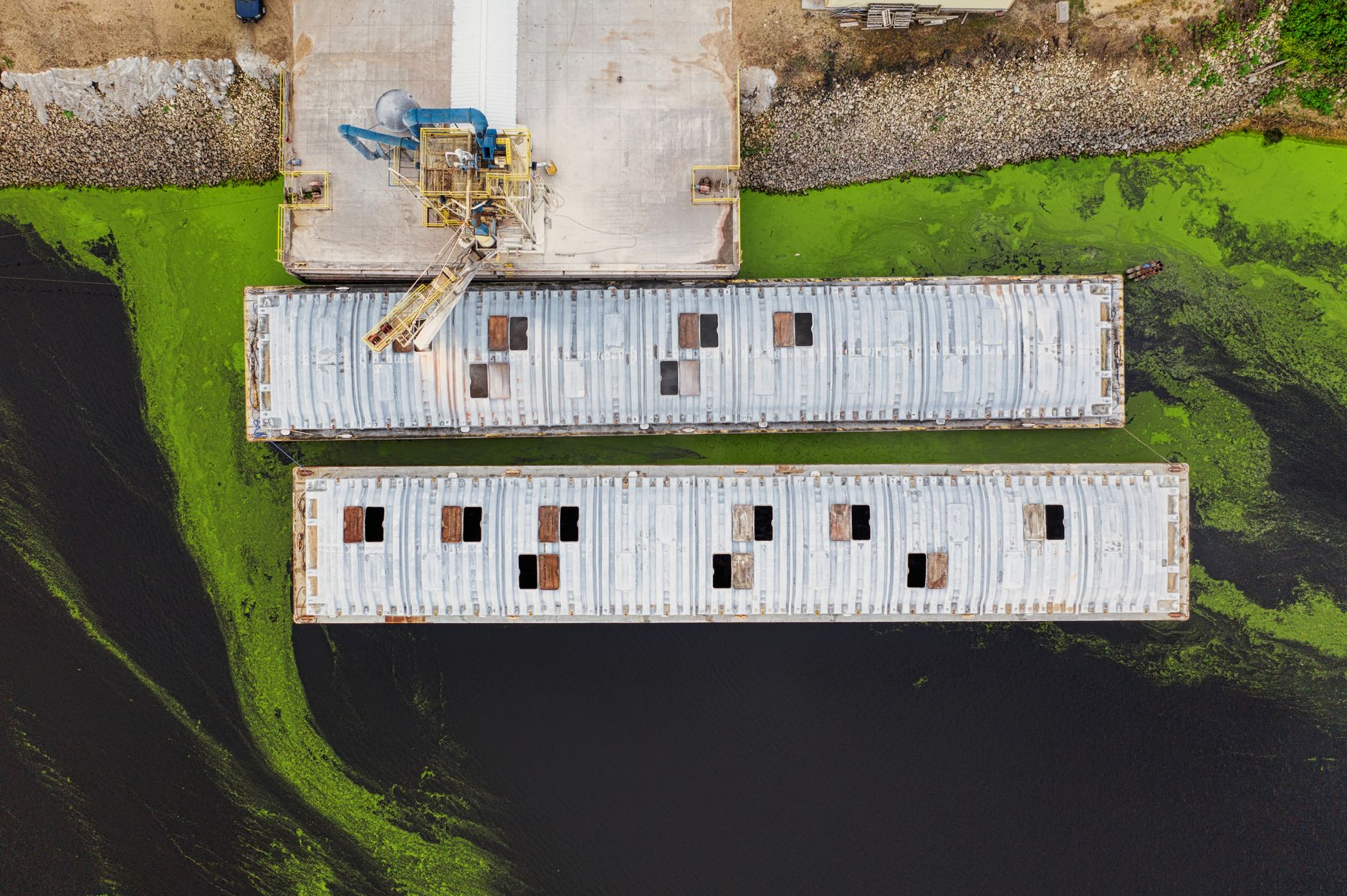 Toxic Spill in Mississippi River: Unpacking the 2026 Chemical Disaster and Its Lessons